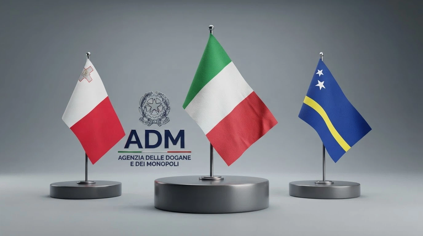Il logo ufficiale dell'ADM (Agenzia delle Dogane e dei Monopoli) affiancato alle bandiere di Malta e Curaçao, le tre giurisdizioni che governano i casinò accessibili dall'Italia